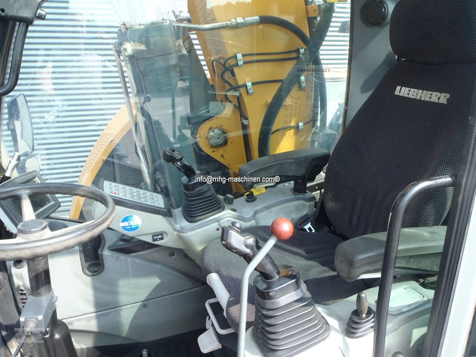 Bagger типа Liebherr A914 Compact, Gebrauchtmaschine в Gescher (Фотография 6)