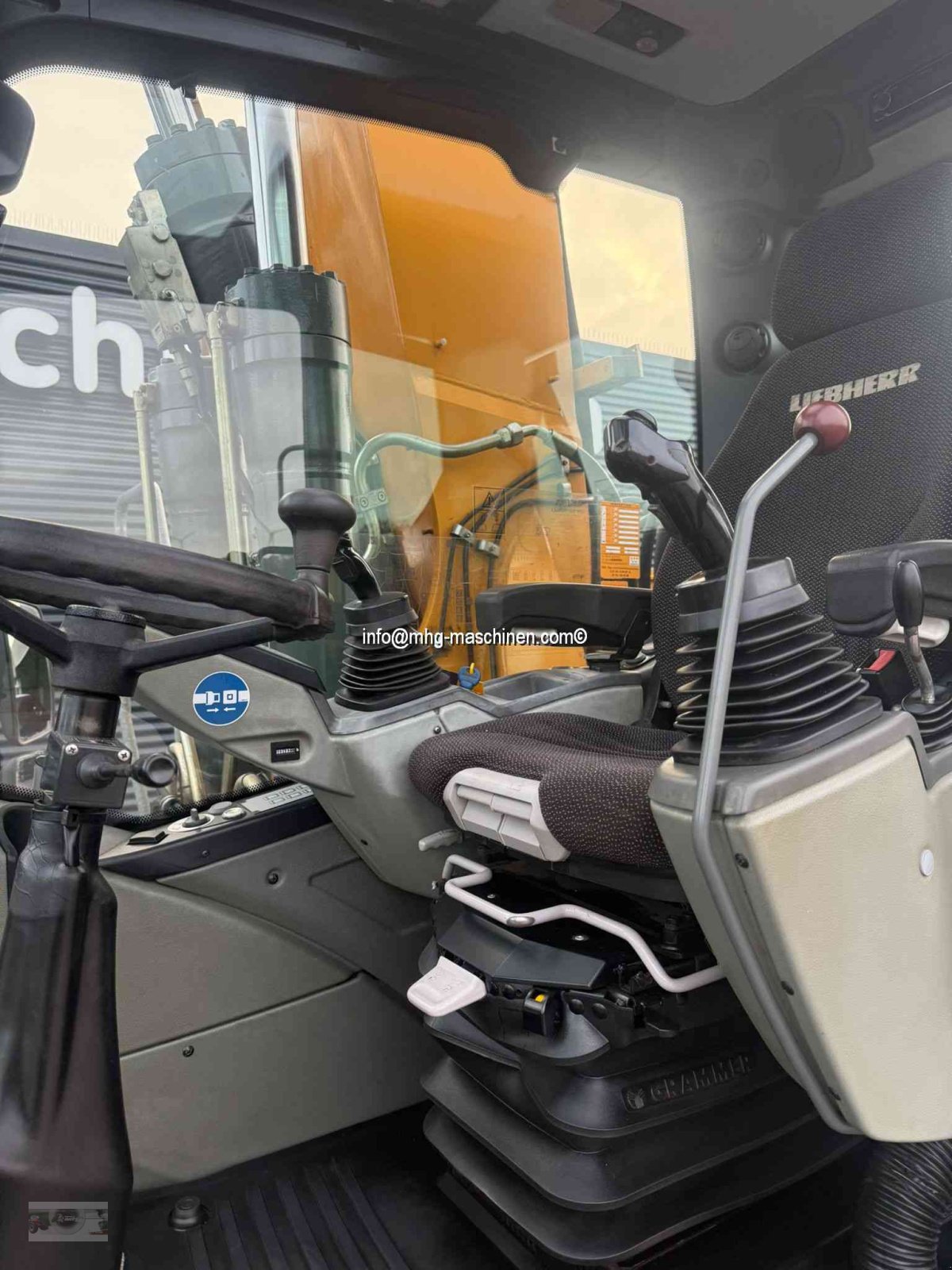 Bagger du type Liebherr A920, Gebrauchtmaschine en Gescher (Photo 14)