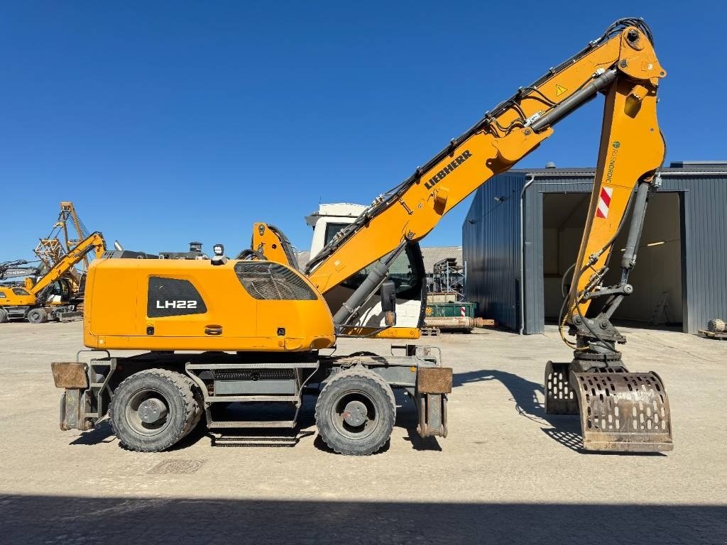 Bagger типа Liebherr LH 22, Gebrauchtmaschine в Vojens (Фотография 4)