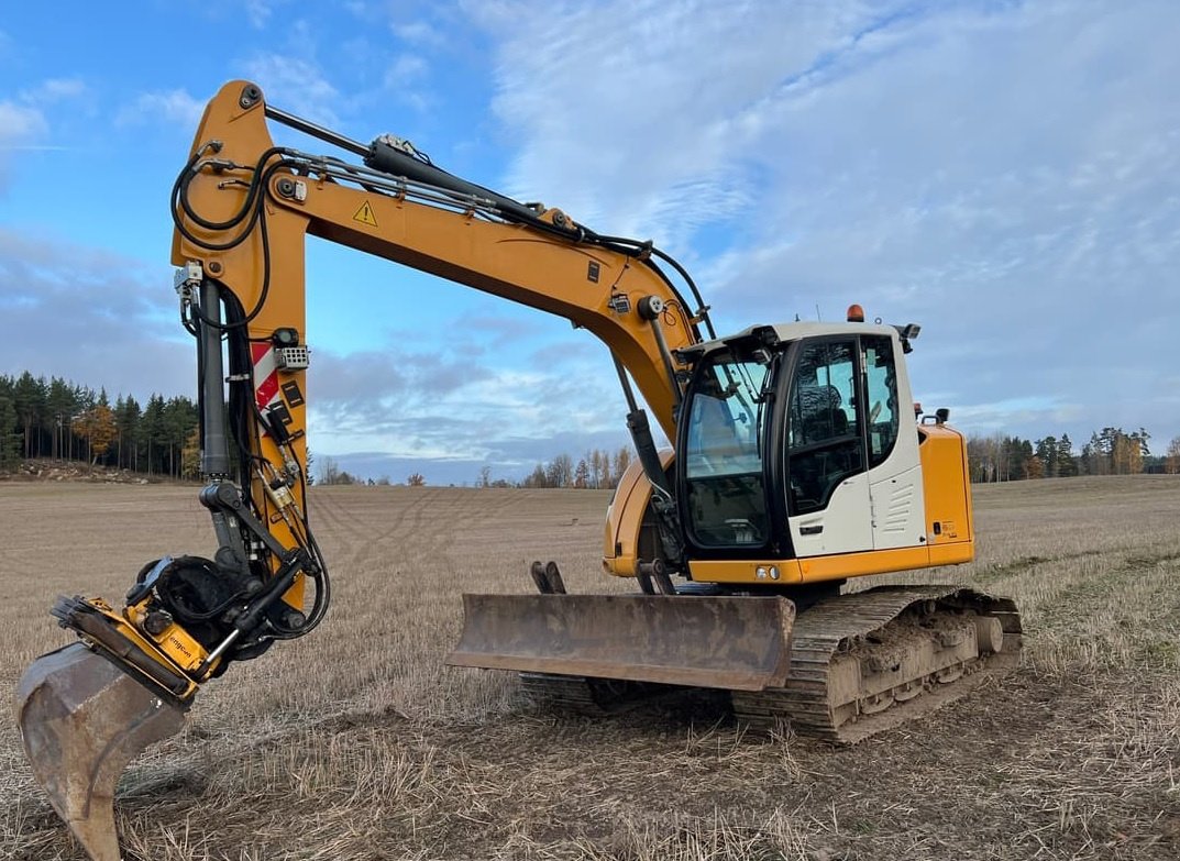 Bagger tipa Liebherr R 914, Gebrauchtmaschine u Frankfurt (Slika 3)