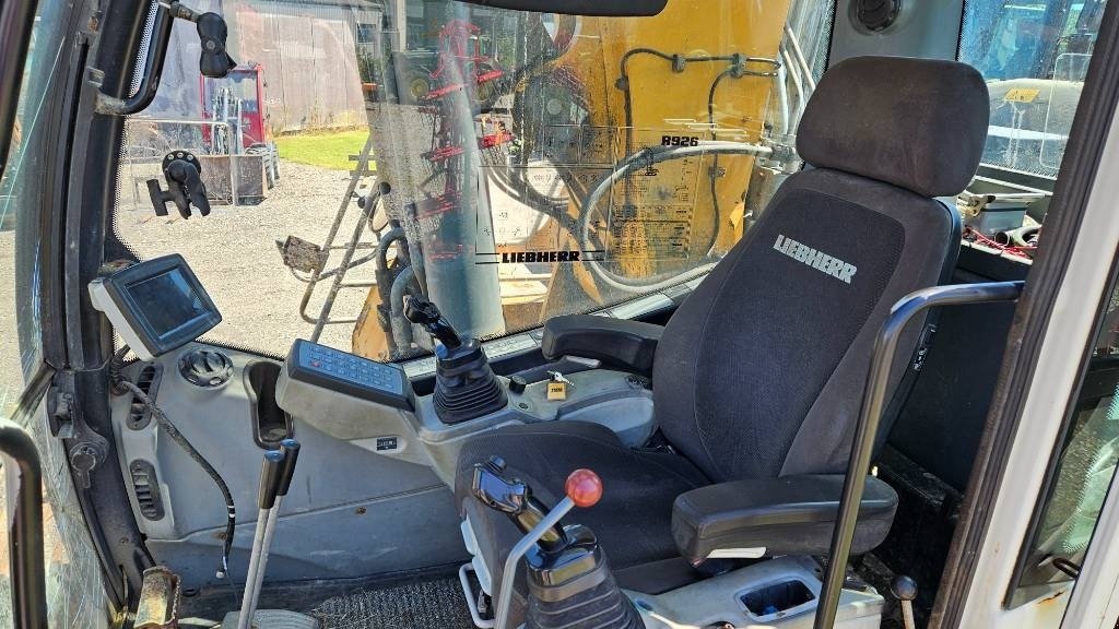 Bagger of the type Liebherr R 926 LC, Gebrauchtmaschine in Ringe (Picture 22)