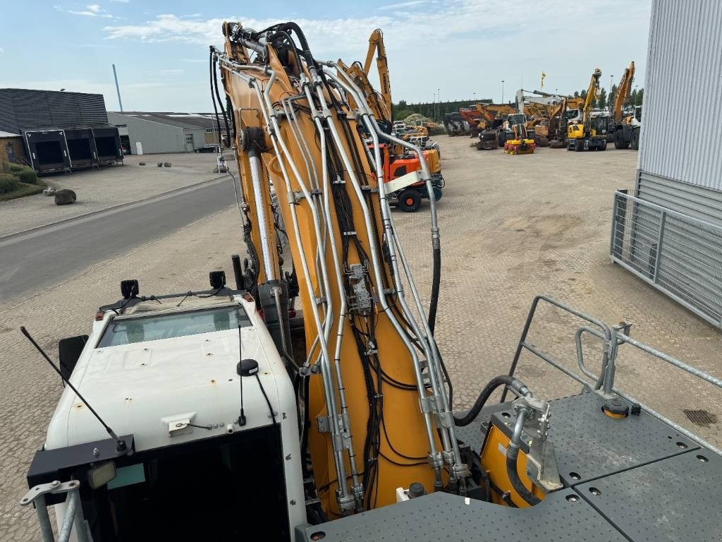 Bagger типа Liebherr R 926 LC, Gebrauchtmaschine в Vojens (Фотография 18)
