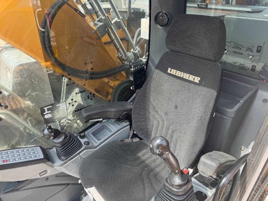 Bagger типа Liebherr R 926 LC, Gebrauchtmaschine в Vojens (Фотография 11)