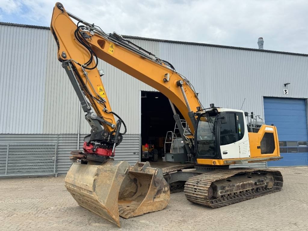 Bagger типа Liebherr R 926 LC, Gebrauchtmaschine в Vojens (Фотография 3)