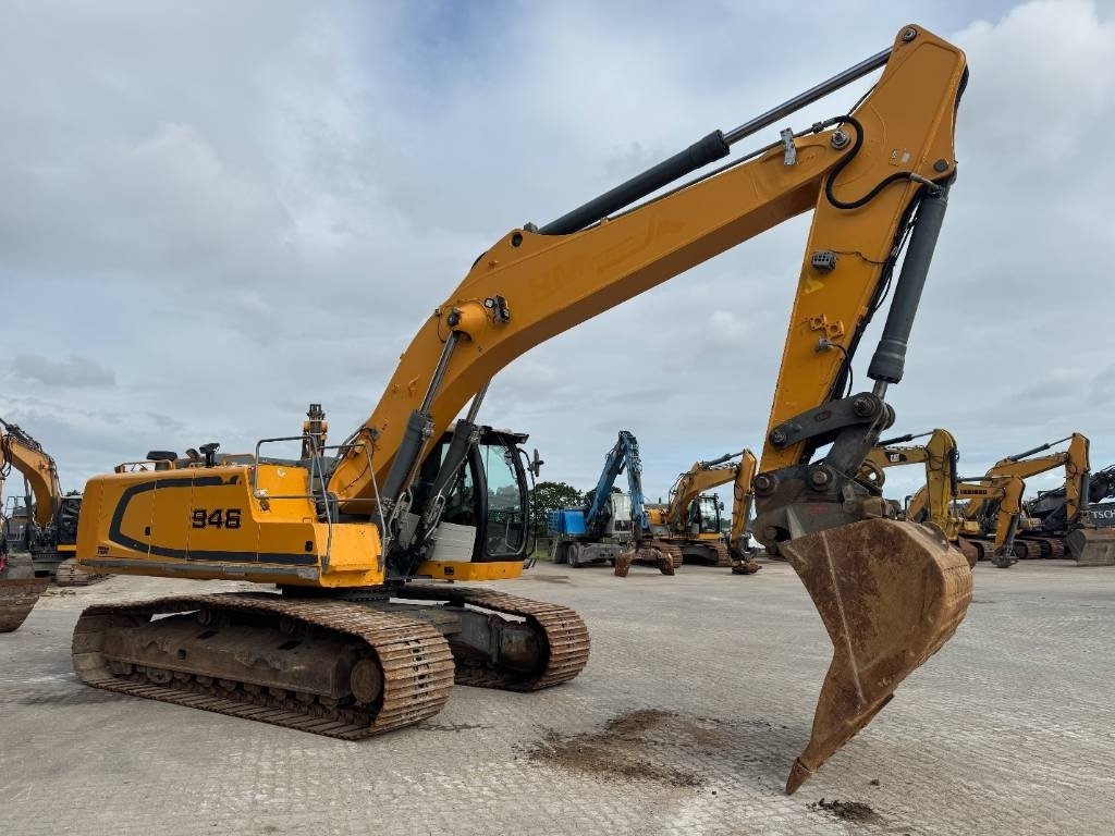 Bagger типа Liebherr R 946, Gebrauchtmaschine в Vojens (Фотография 4)