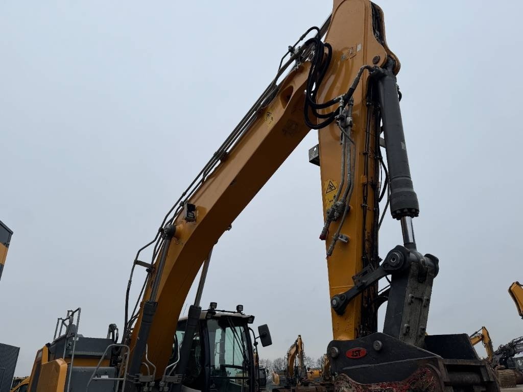 Bagger del tipo Liebherr R926, Gebrauchtmaschine en Vojens (Imagen 9)