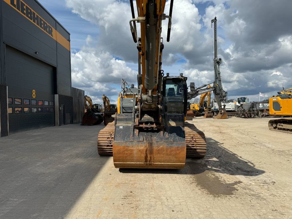 Bagger des Typs Liebherr R945, Gebrauchtmaschine in Vojens (Bild 8)