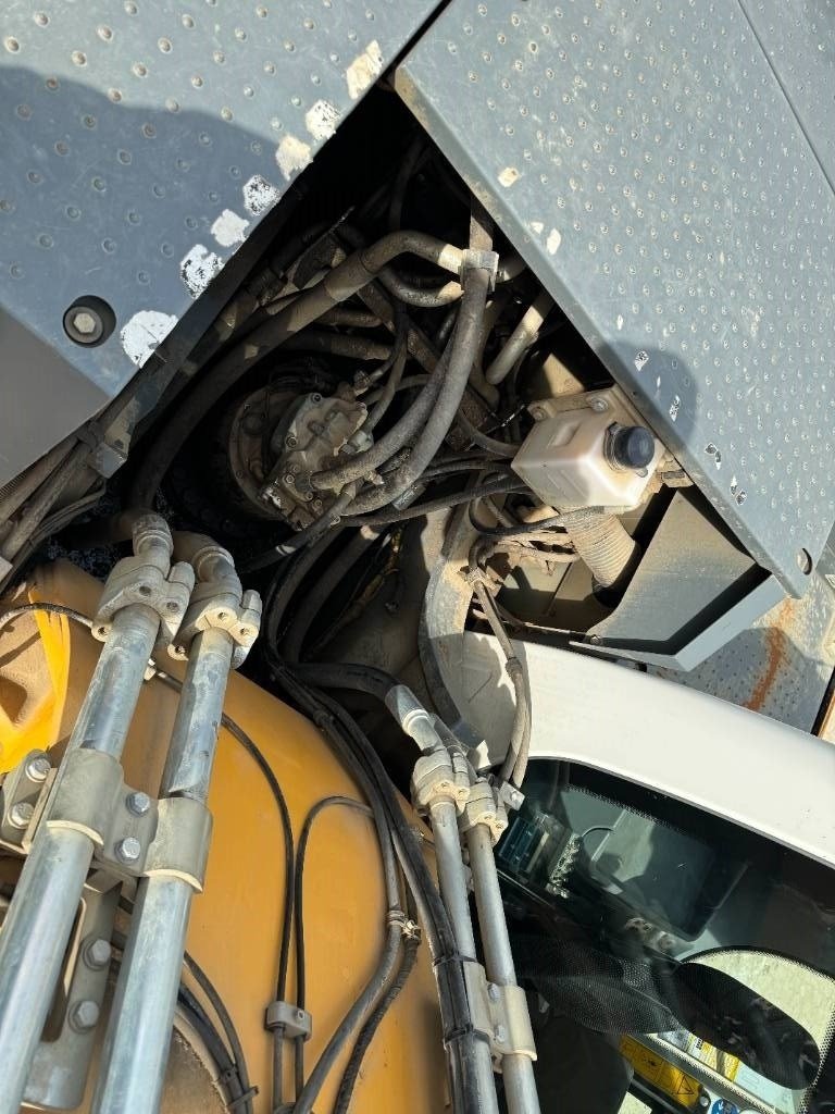 Bagger του τύπου Liebherr R945, Gebrauchtmaschine σε Vojens (Φωτογραφία 16)