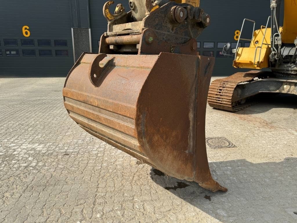 Bagger typu Liebherr R946 LC, Gebrauchtmaschine v Vojens (Obrázek 14)