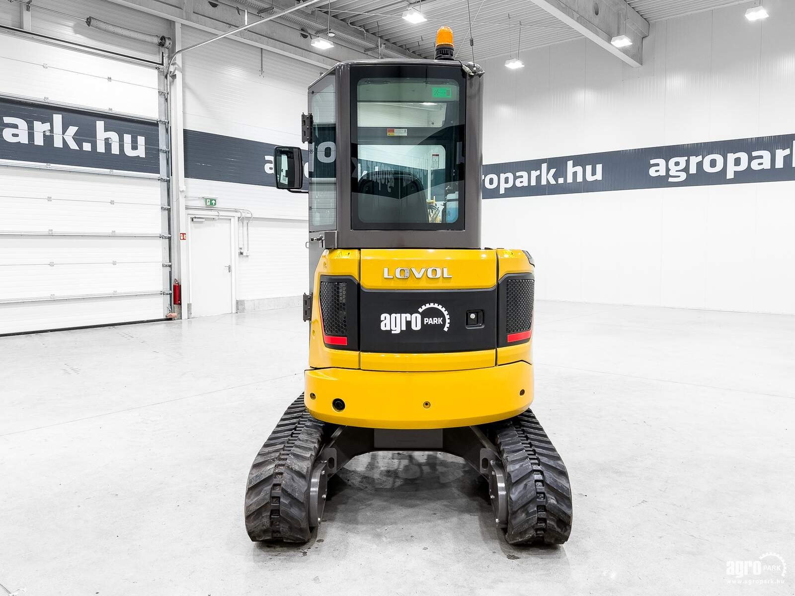 Bagger a típus LOVOL FR26F-u 5 years warranty, with Japanese main components, zero tail swing, Gebrauchtmaschine ekkor: Csengele (Kép 5)