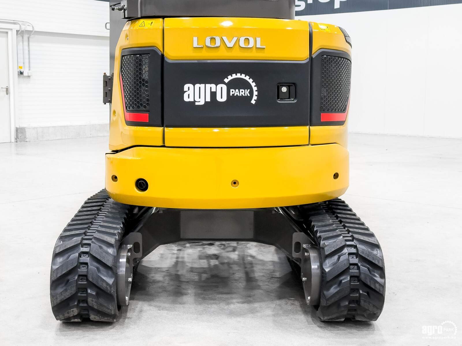 Bagger a típus LOVOL FR26F-u 5 years warranty, with Japanese main components, zero tail swing, Gebrauchtmaschine ekkor: Csengele (Kép 7)