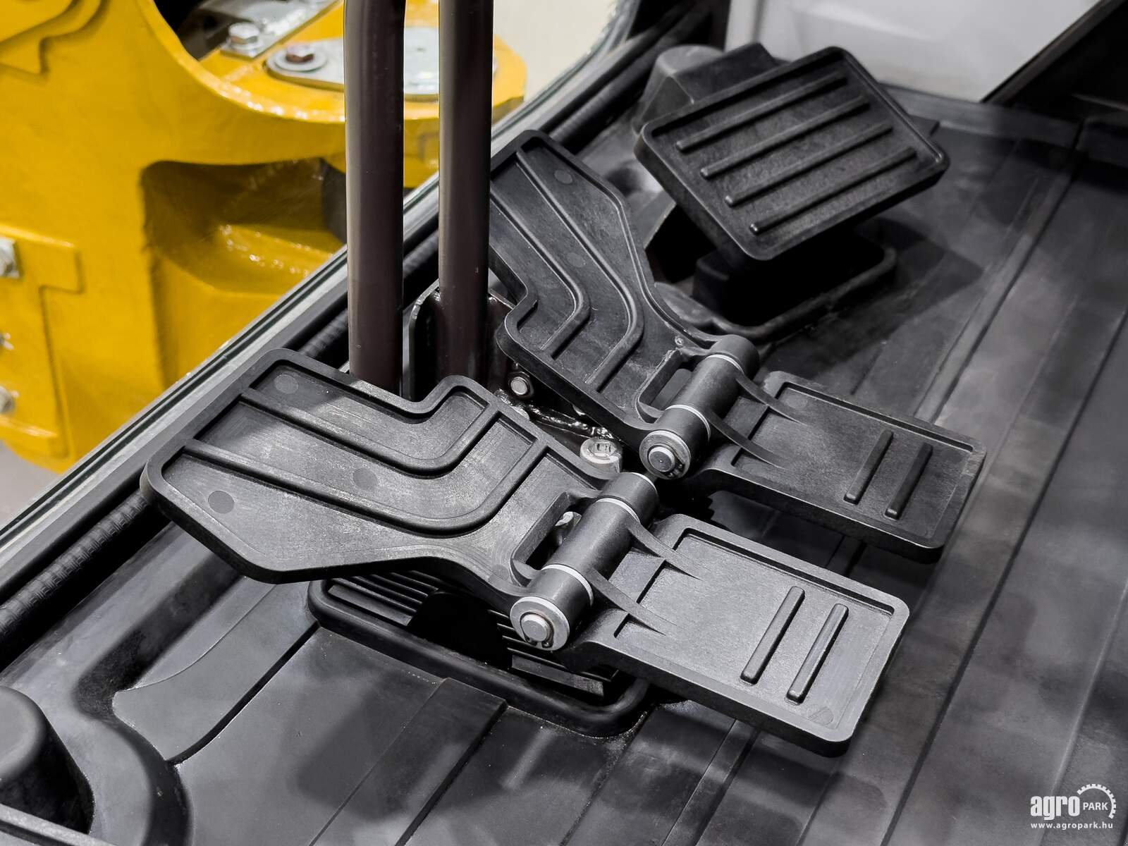 Bagger of the type LOVOL FR36F-u 5 years warranty, with Japanese main components, zero tail swing, Gebrauchtmaschine in Csengele (Picture 19)