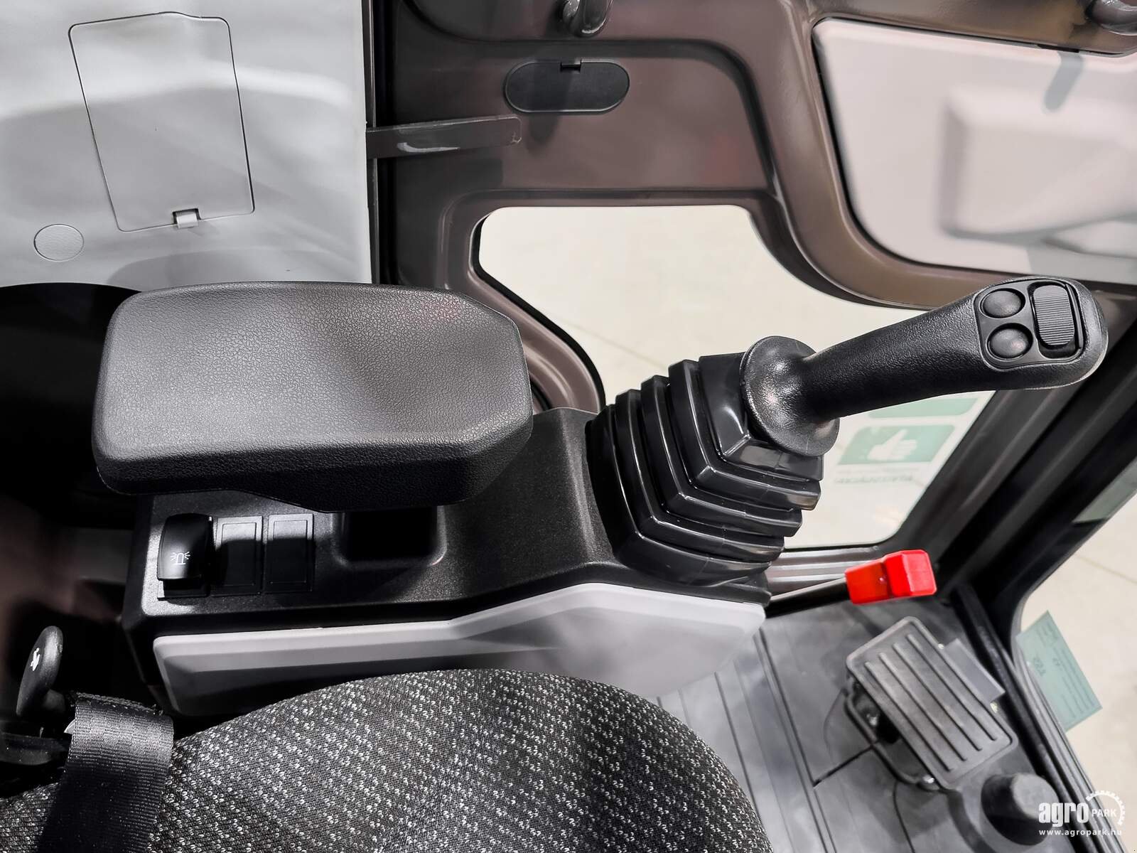 Bagger of the type LOVOL FR36F-u 5 years warranty, with Japanese main components, zero tail swing, Gebrauchtmaschine in Csengele (Picture 24)