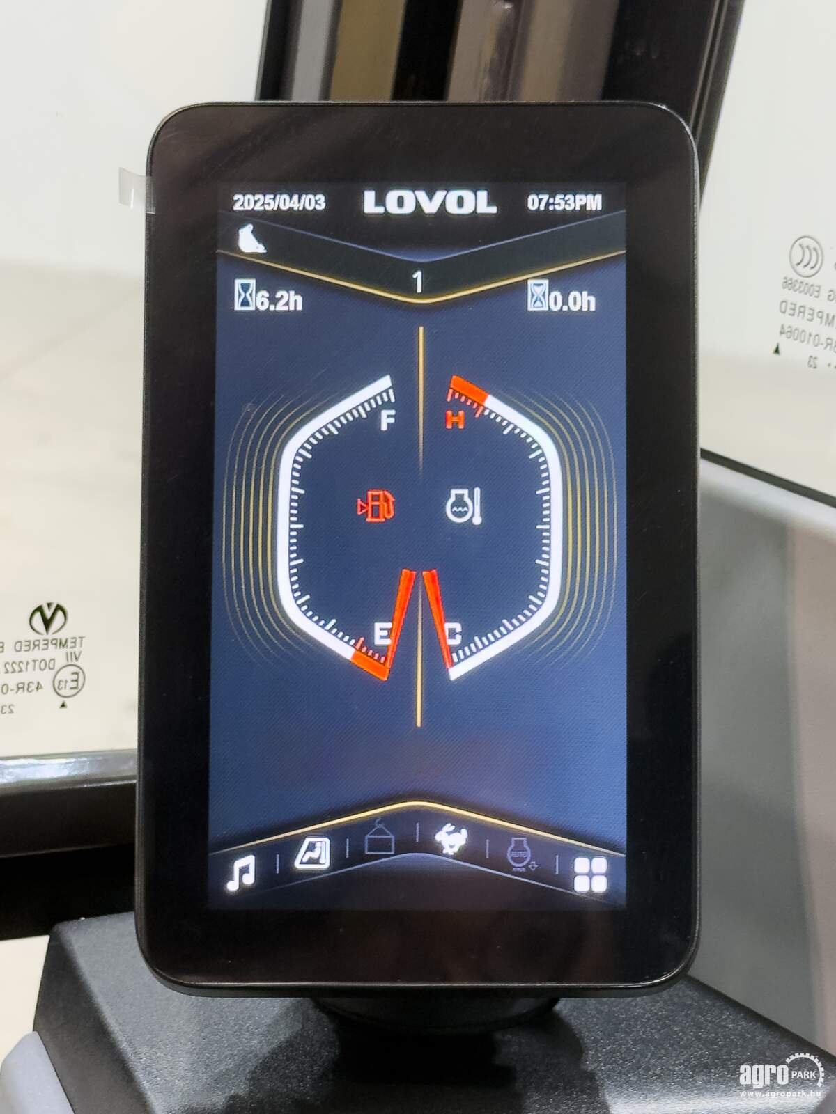 Bagger of the type LOVOL FR36F-u 5 years warranty, with Japanese main components, zero tail swing, Gebrauchtmaschine in Csengele (Picture 28)