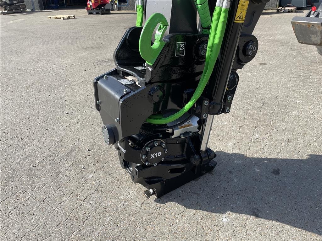 Bagger des Typs Mecalac 15 MWR, Gebrauchtmaschine in Roslev (Bild 12)