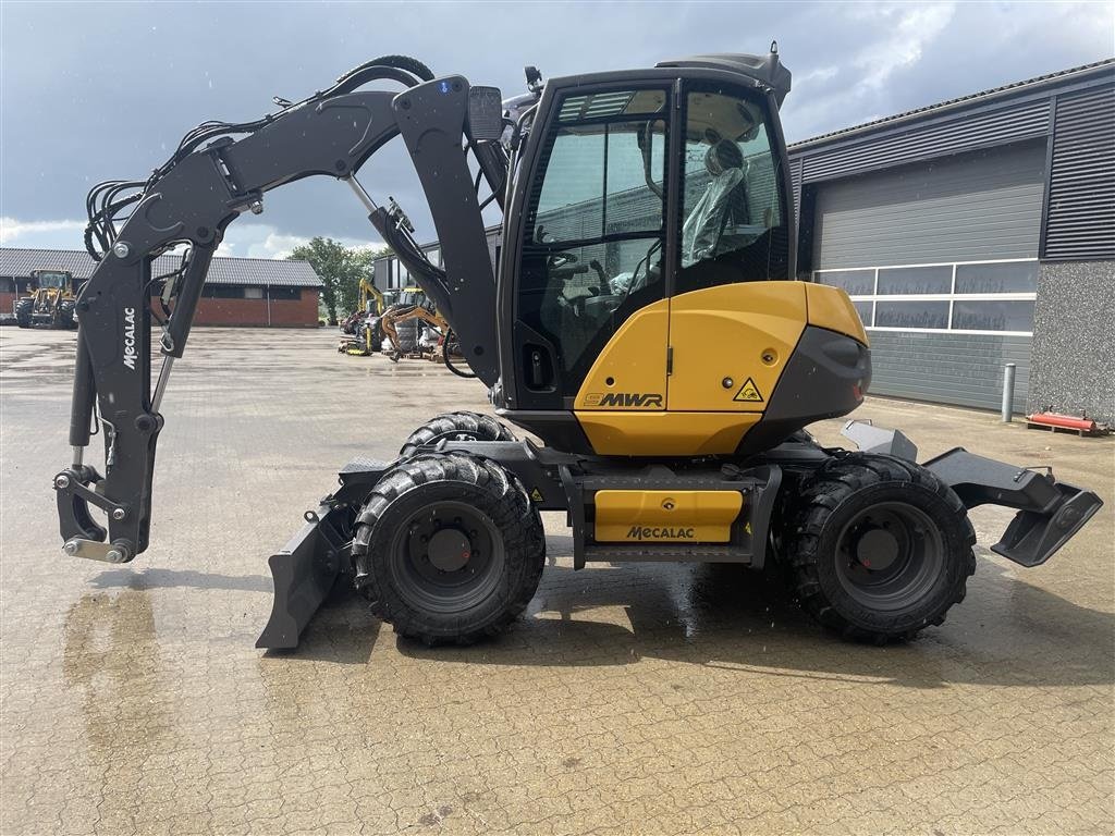 Bagger des Typs Mecalac 9 MWR, Gebrauchtmaschine in Roslev (Bild 2)