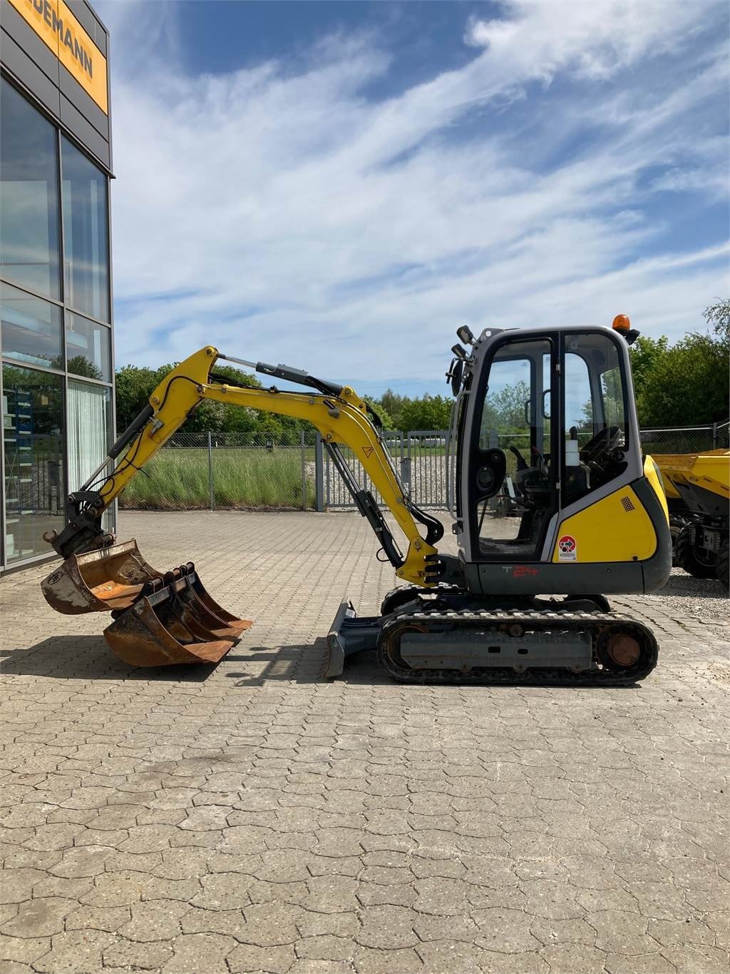 Bagger des Typs Neuson ET24, Gebrauchtmaschine in Vojens (Bild 2)