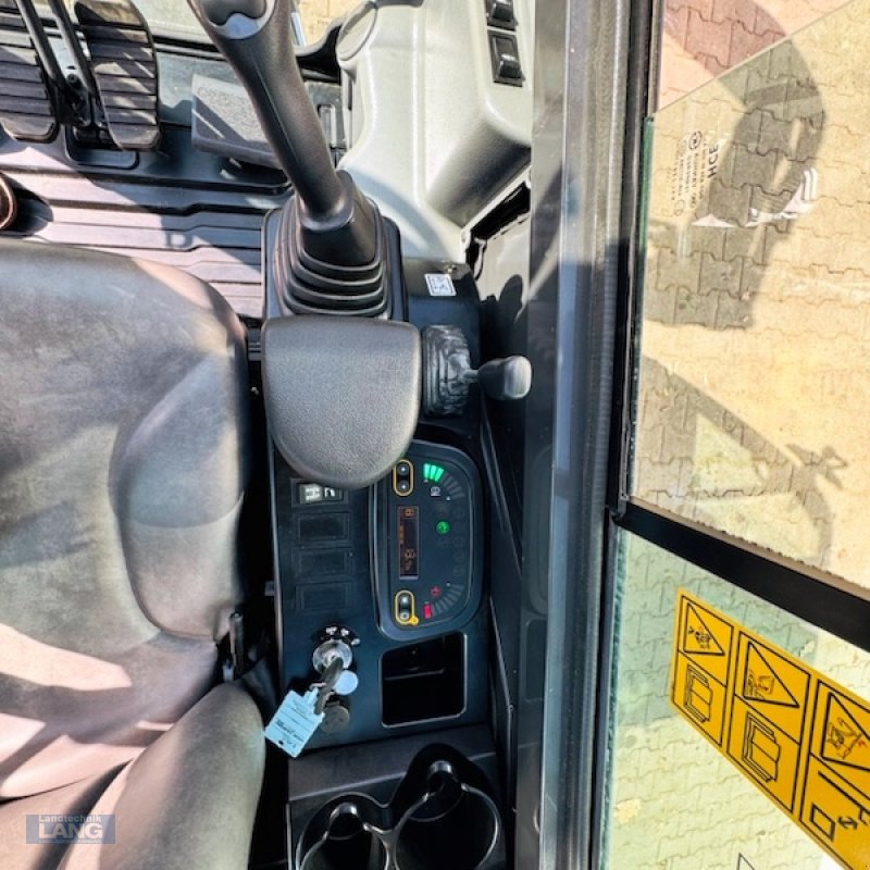 Bagger от тип New Holland E 19 C, Neumaschine в Rottenburg (Снимка 10)