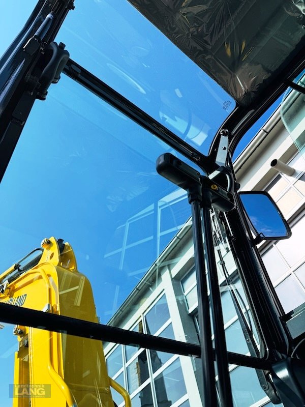 Bagger от тип New Holland E 19 C, Neumaschine в Rottenburg (Снимка 13)