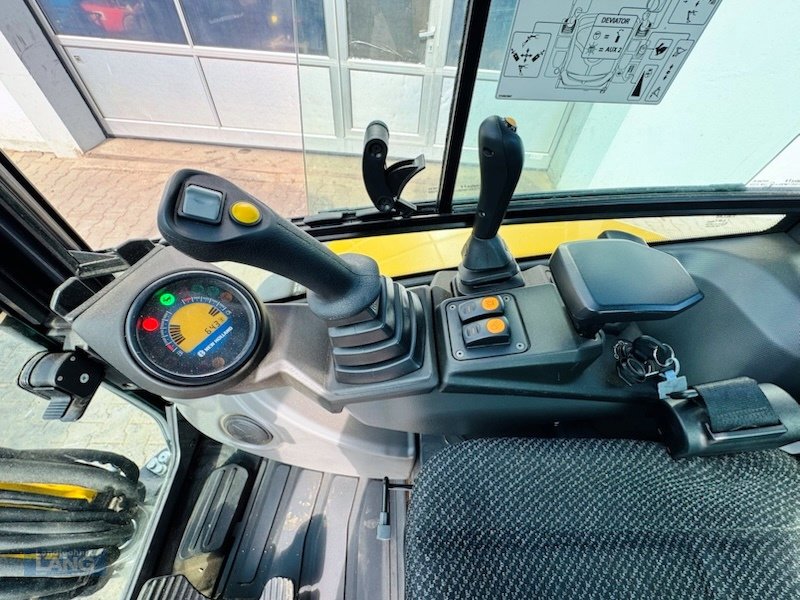 Bagger от тип New Holland E 25 C, Neumaschine в Rottenburg (Снимка 8)