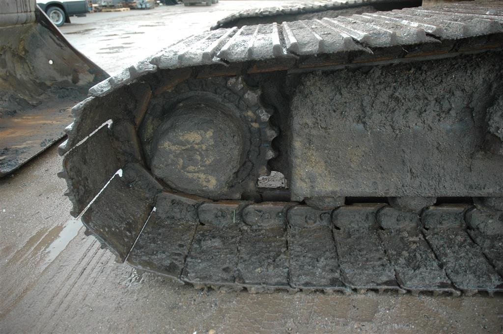 Bagger a típus New Holland E 265 LC, Gebrauchtmaschine ekkor: Roslev (Kép 18)