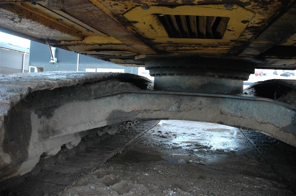 Bagger a típus New Holland E 265 LC, Gebrauchtmaschine ekkor: Roslev (Kép 22)