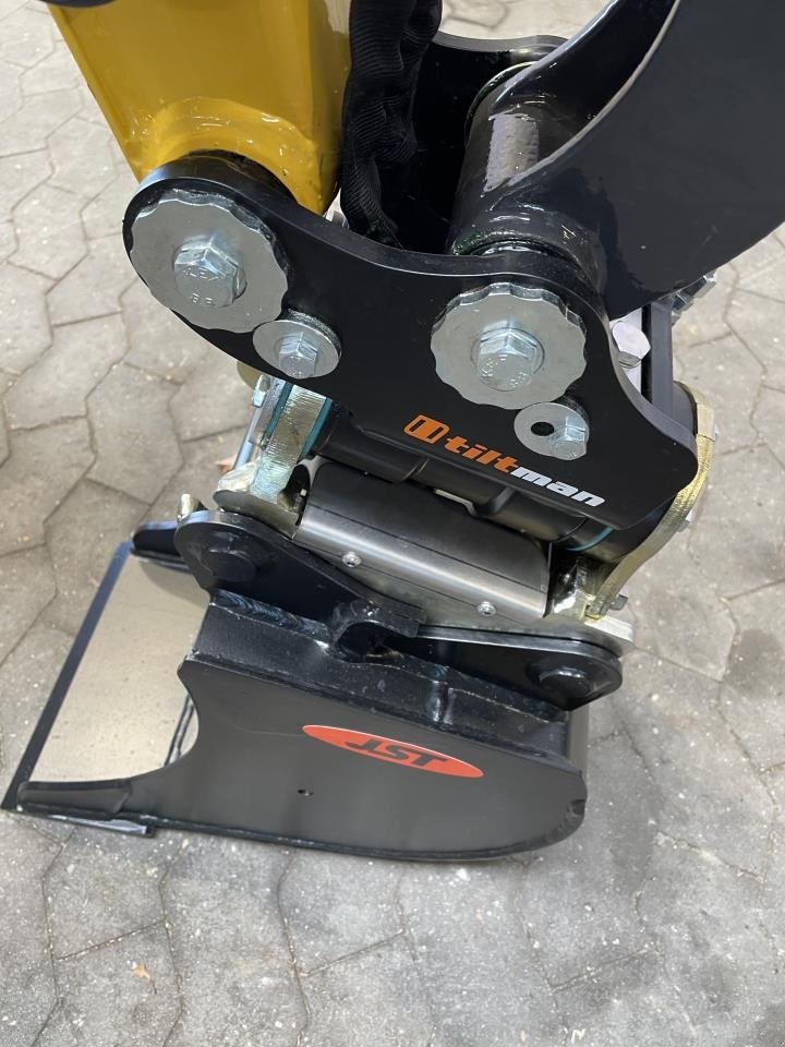 Bagger Türe ait New Holland E12D ROLL-BAR AG, Gebrauchtmaschine içinde Hadsten (resim 5)