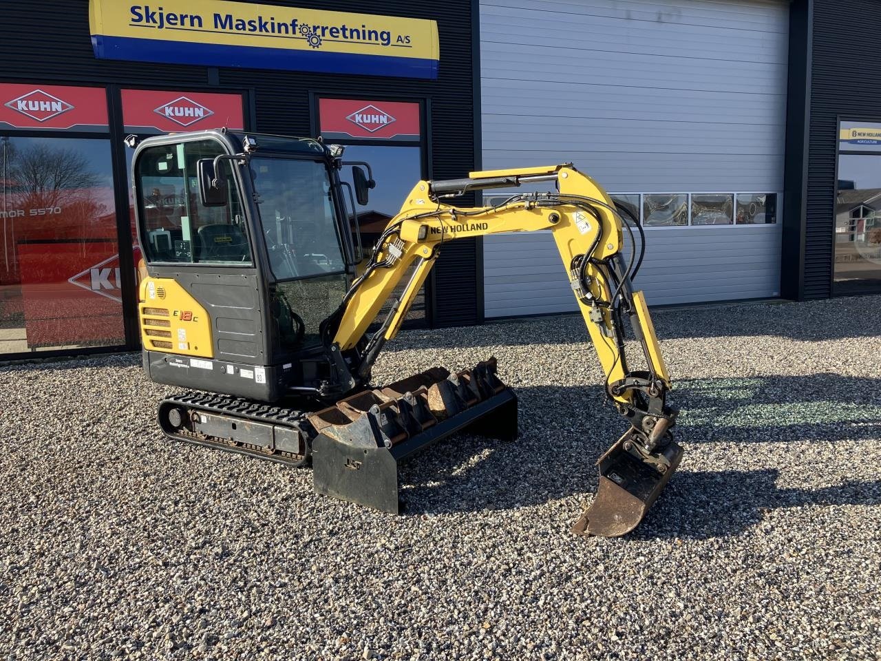 Bagger del tipo New Holland E18C CAB, Gebrauchtmaschine In Skjern (Immagine 1)