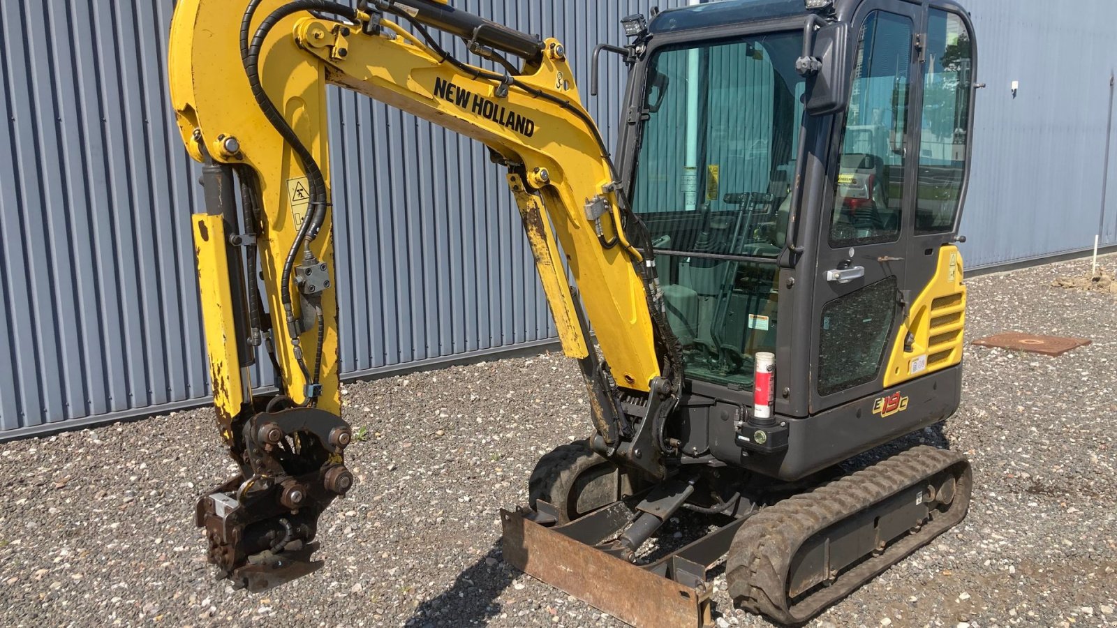Bagger typu New Holland E19C, Gebrauchtmaschine v Glamsbjerg (Obrázek 2)