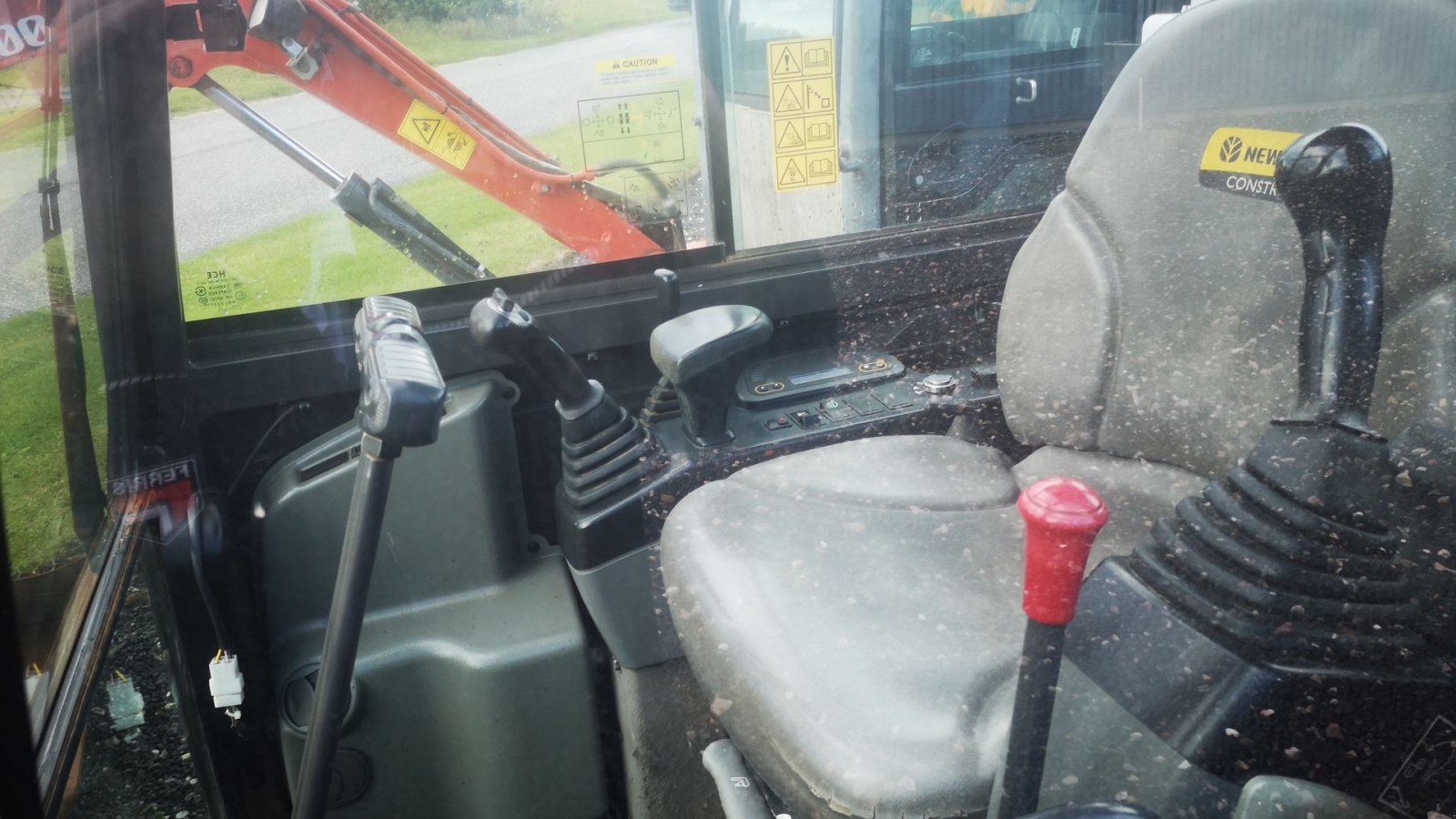 Bagger del tipo New Holland E19C, Gebrauchtmaschine en Glamsbjerg (Imagen 10)