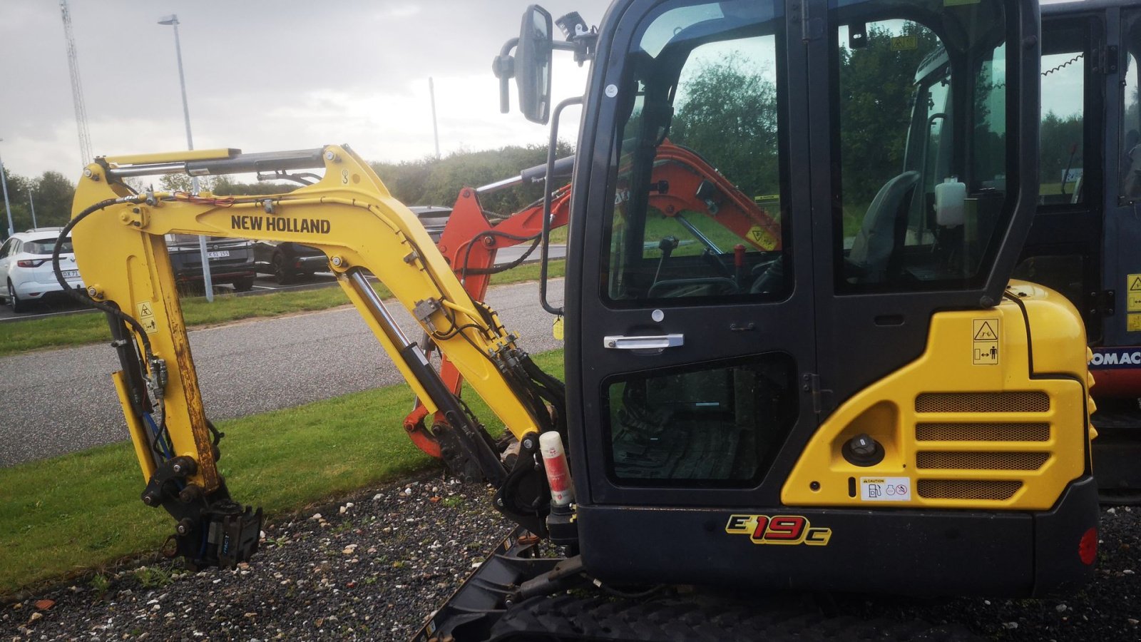 Bagger del tipo New Holland E19C, Gebrauchtmaschine en Glamsbjerg (Imagen 4)