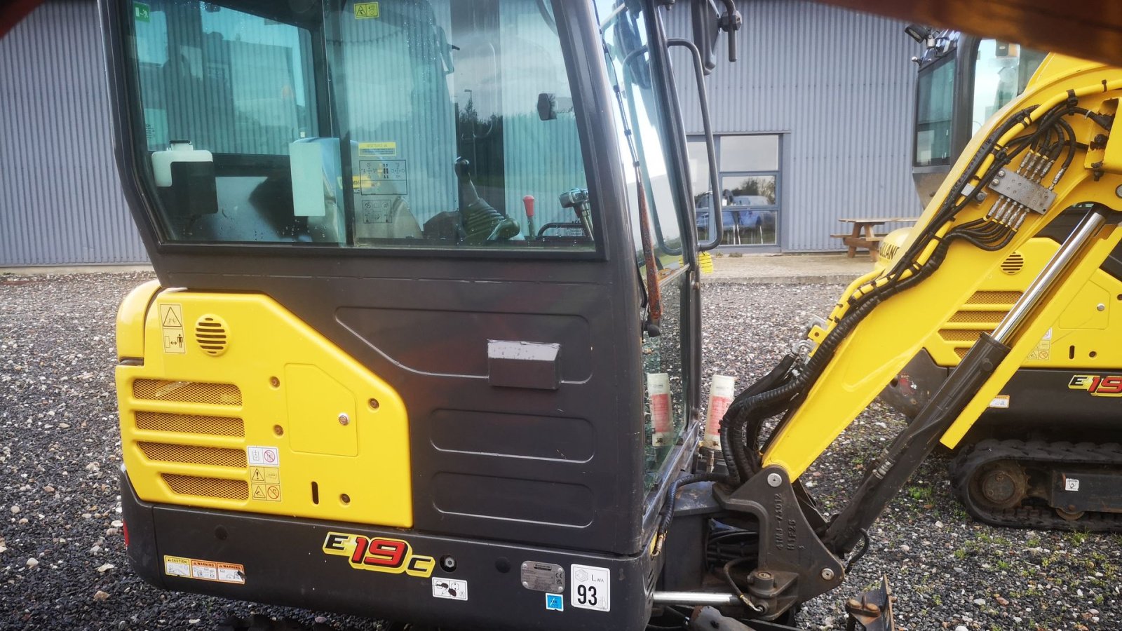 Bagger del tipo New Holland E19C, Gebrauchtmaschine en Glamsbjerg (Imagen 7)