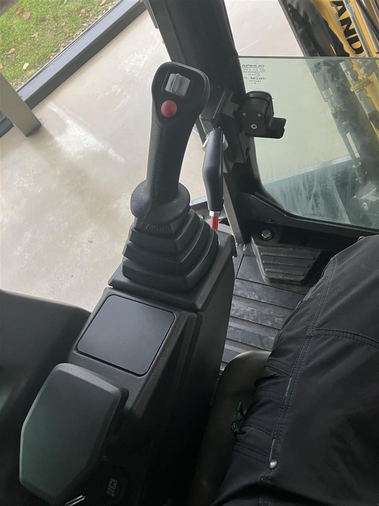 Bagger of the type New Holland E19D Cab AG, Gebrauchtmaschine in Glamsbjerg (Picture 8)