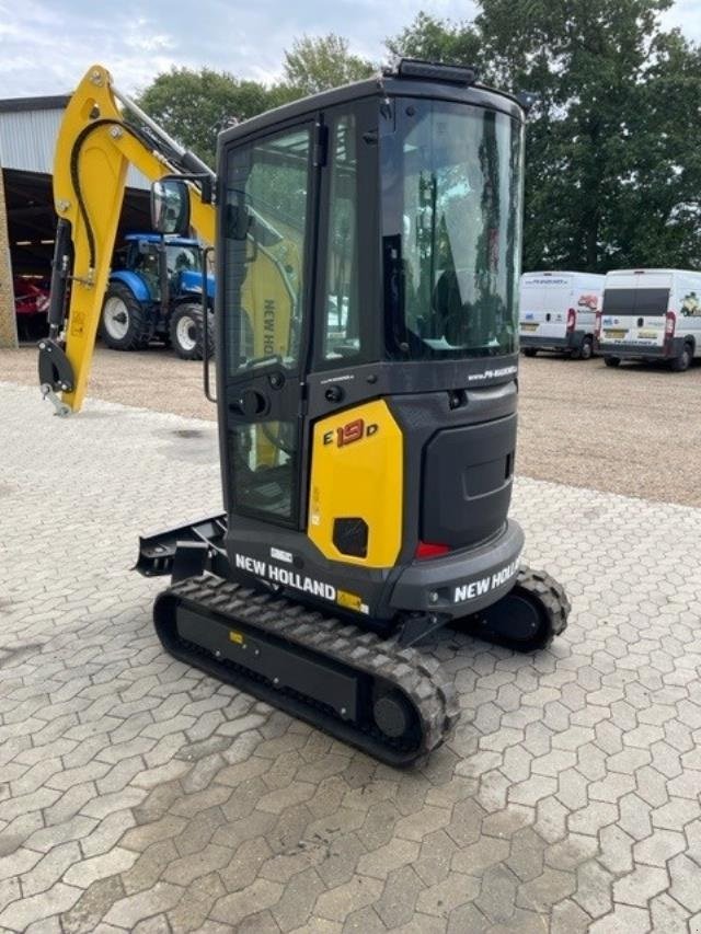 Bagger des Typs New Holland E19D CAB, Gebrauchtmaschine in Rødding (Bild 5)