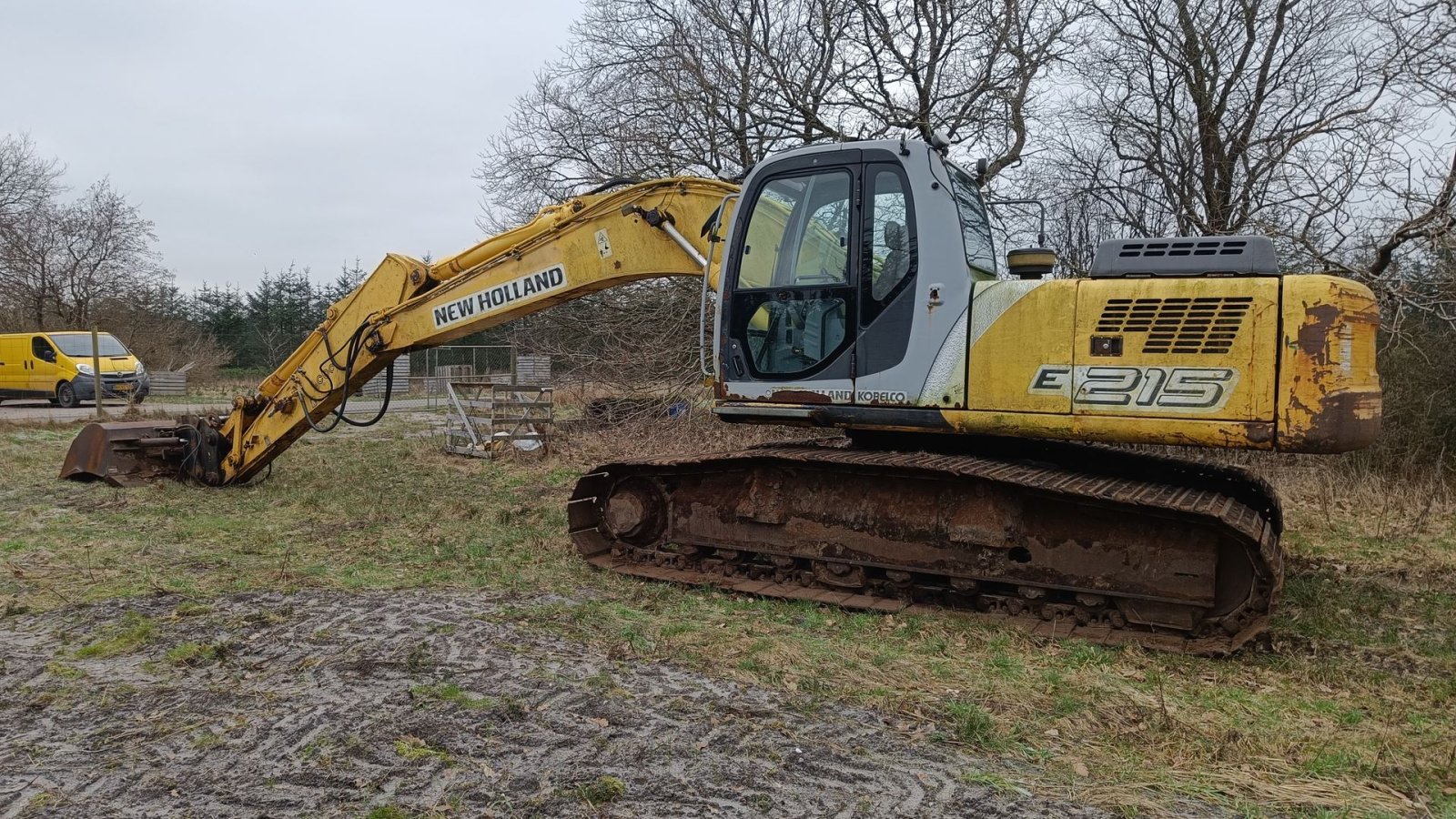 Bagger van het type New Holland E215, Gebrauchtmaschine in Egtved (Foto 1)