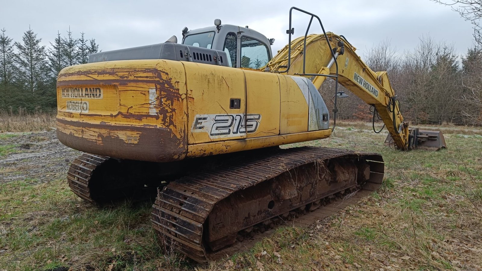 Bagger van het type New Holland E215, Gebrauchtmaschine in Egtved (Foto 2)