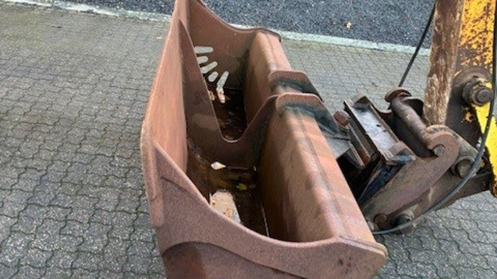 Bagger of the type New Holland E215B E215B, Gebrauchtmaschine in Børkop (Picture 2)