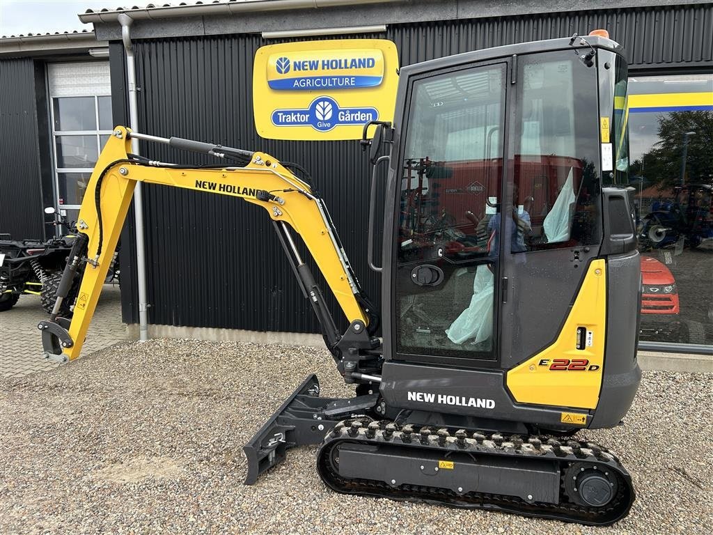 Bagger a típus New Holland E22D, Gebrauchtmaschine ekkor: Give (Kép 2)