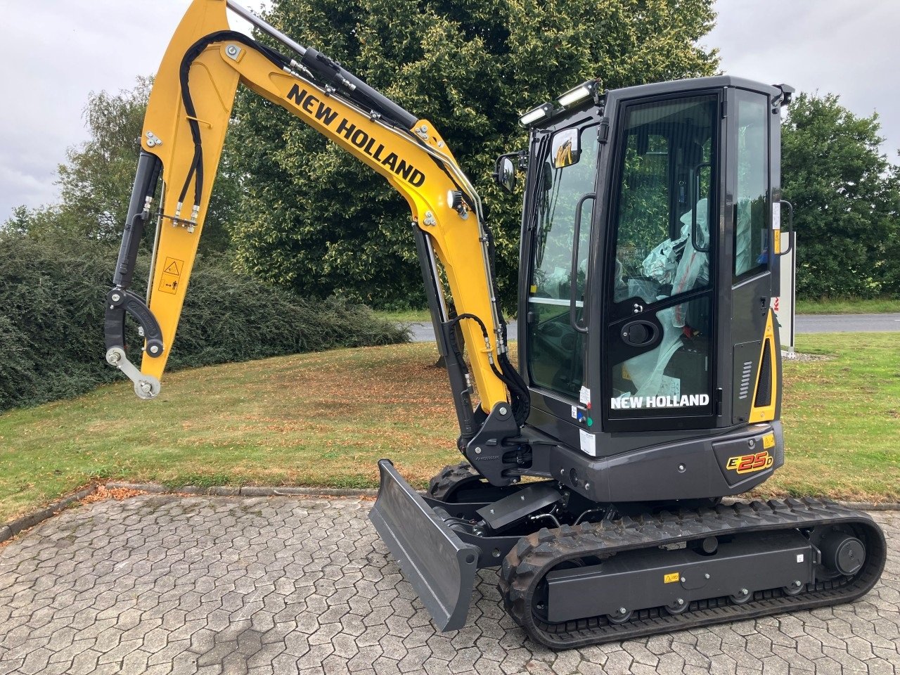 Bagger of the type New Holland E25D minigraver, Gebrauchtmaschine in Viborg (Picture 1)