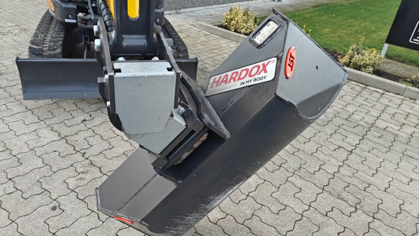 Bagger des Typs New Holland E25D, Gebrauchtmaschine in Vrå (Bild 9)