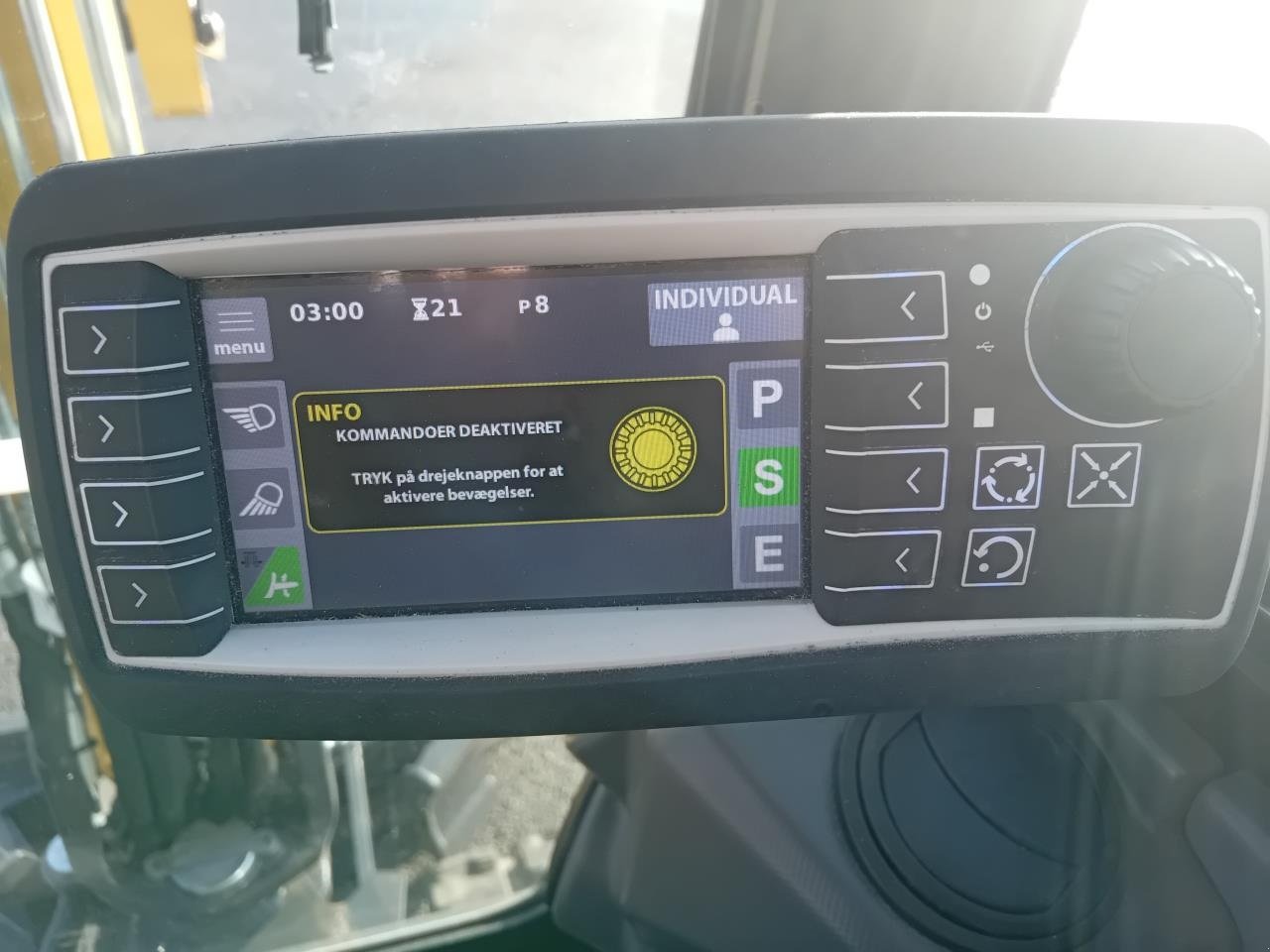 Bagger typu New Holland E25X ROLL-BAR, Gebrauchtmaschine w Maribo (Zdjęcie 10)