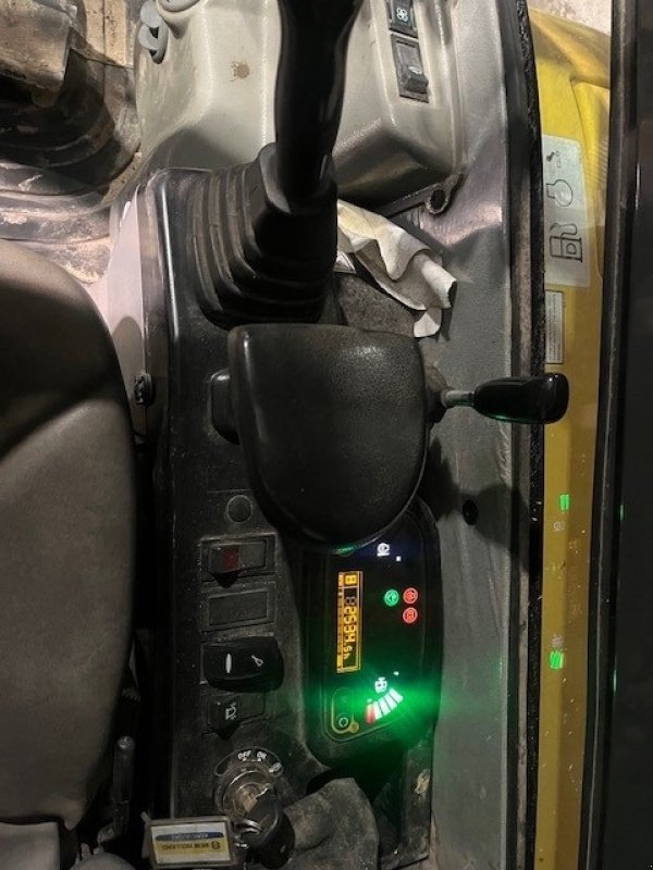 Bagger del tipo New Holland E26C CAB mini, Gebrauchtmaschine In Thisted (Immagine 4)