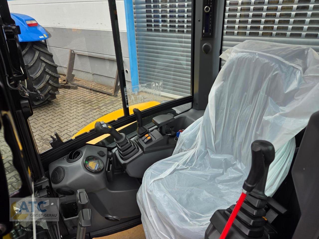 Bagger Türe ait New Holland E38D, Neumaschine içinde Groß-Gerau (resim 7)