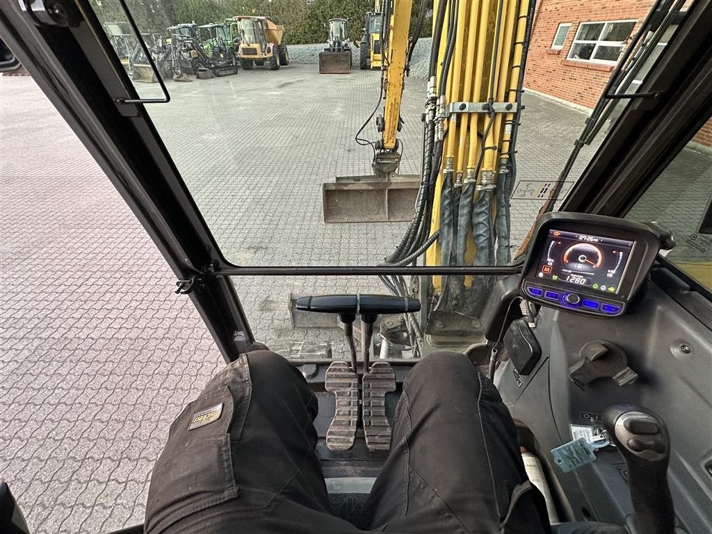 Bagger типа New Holland E60C, Gebrauchtmaschine в Gjerlev J. (Фотография 21)