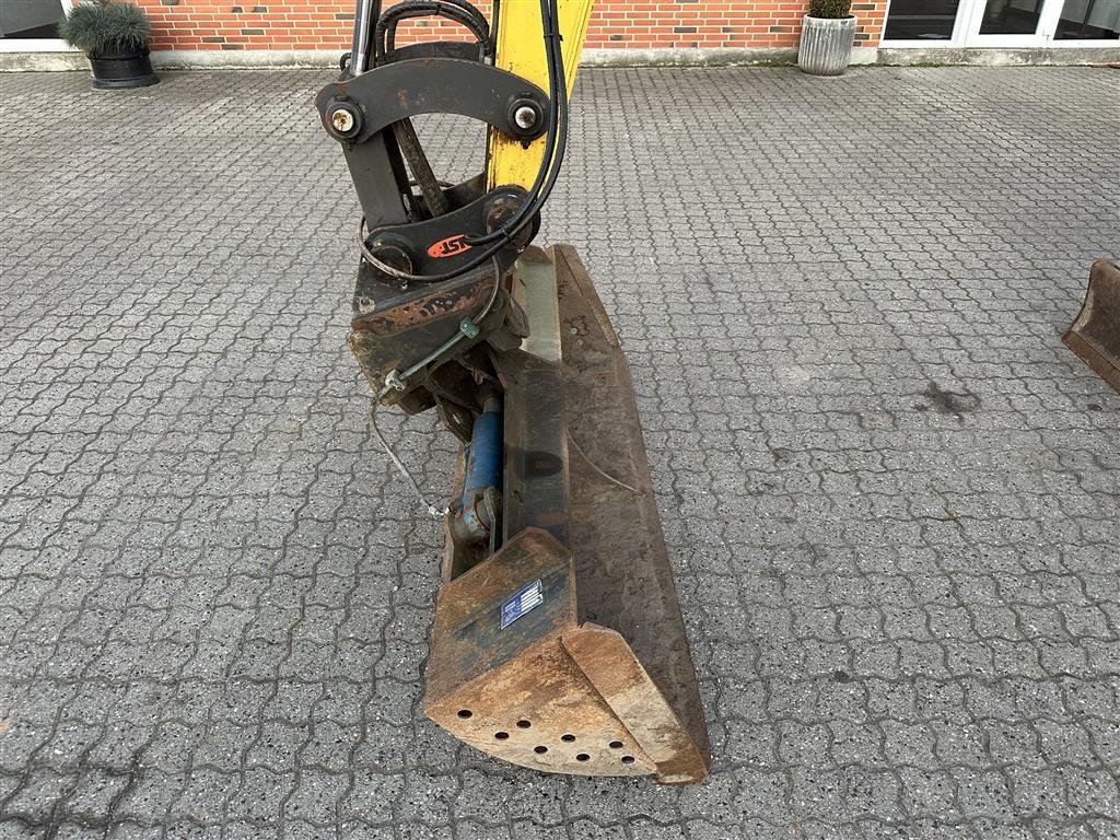 Bagger типа New Holland E60C, Gebrauchtmaschine в Gjerlev J. (Фотография 11)