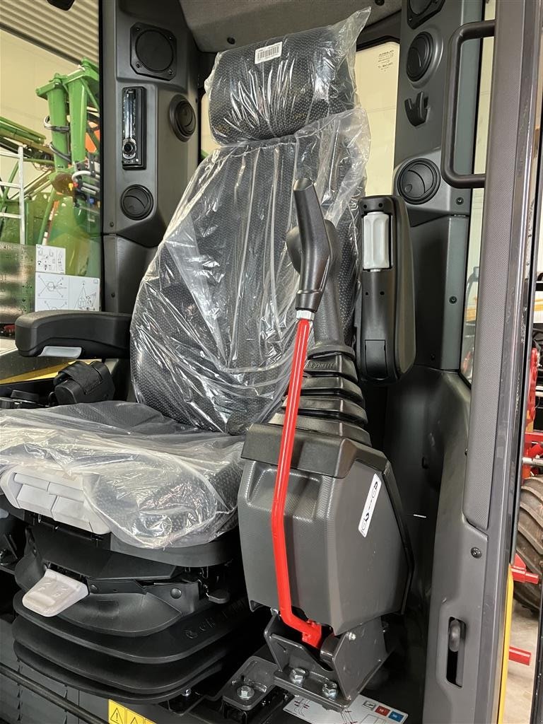 Bagger of the type New Holland E65D, Gebrauchtmaschine in Maribo (Picture 7)