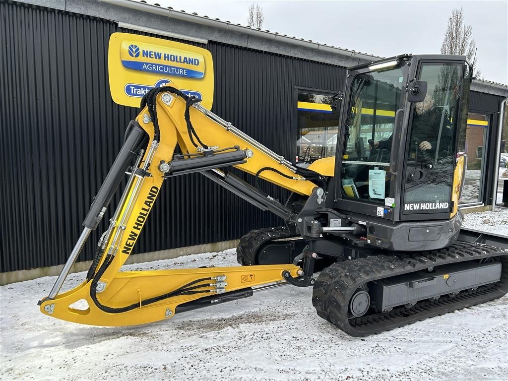 Bagger a típus New Holland E75D, Gebrauchtmaschine ekkor: Give (Kép 3)