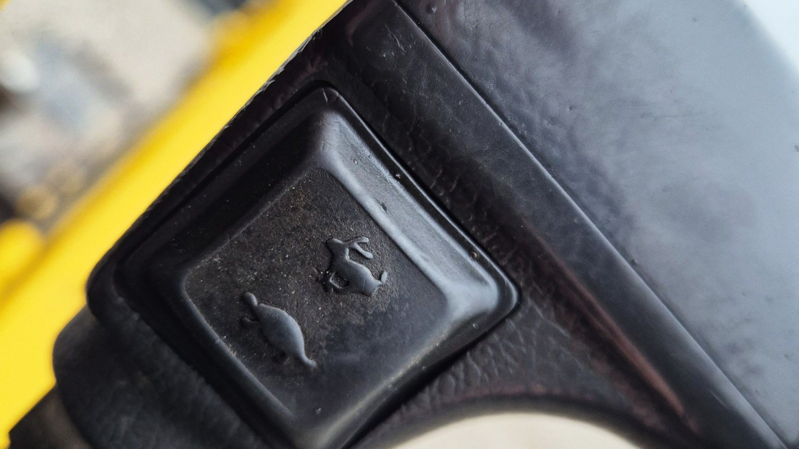 Bagger des Typs New Holland E9 SR / 2900 timer / med skovlsæt / pæn stand, Gebrauchtmaschine in Arden (Bild 19)