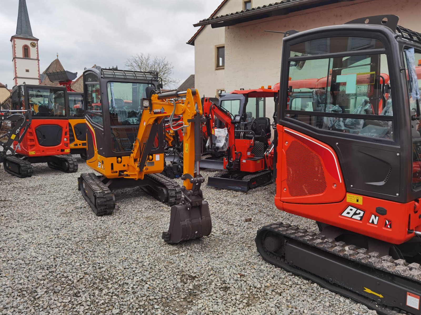 Bagger des Typs Rhinoceros XN 28, Neumaschine in Sommerach (Bild 2)