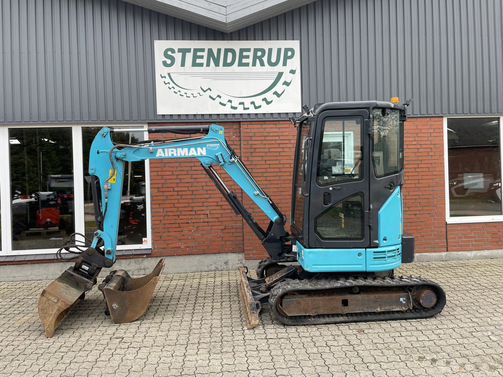 Bagger of the type Sonstige AX26U-6A, Gebrauchtmaschine in Rødding (Picture 1)